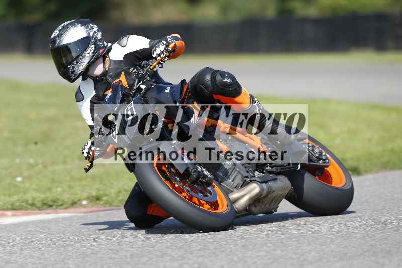 /44 09.08.2025 Plüss Moto Sport ADR/Freies Fahren/66